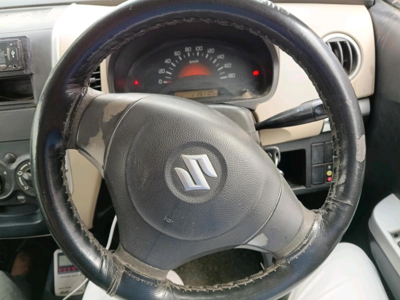 2018 Maruti Wagon R 1.0 LXI CNG, CNG, Manual, 2,61,105 km, interior