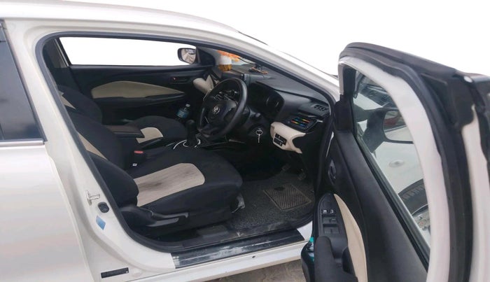 2024 Toyota Glanza E, Petrol, Manual, 12,055 km, interior