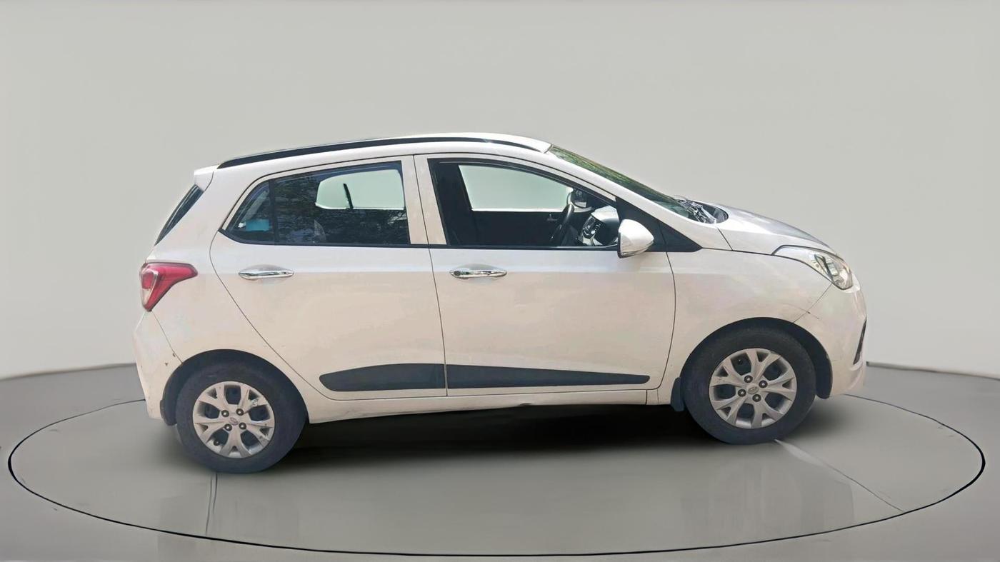 2014 Hyundai Grand i10 SPORTZ 1.2 KAPPA VTVT, Petrol, Manual, 69,044 km, exterior