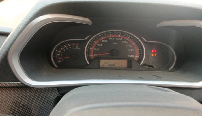 2015 Maruti Alto K10 VXI, Petrol, Manual, 30,115 km, interior