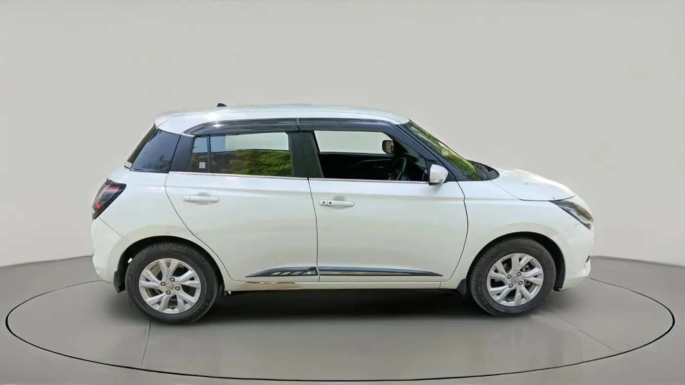 2025 Maruti Swift ZXi, Petrol, Manual, 16,965 km, exterior