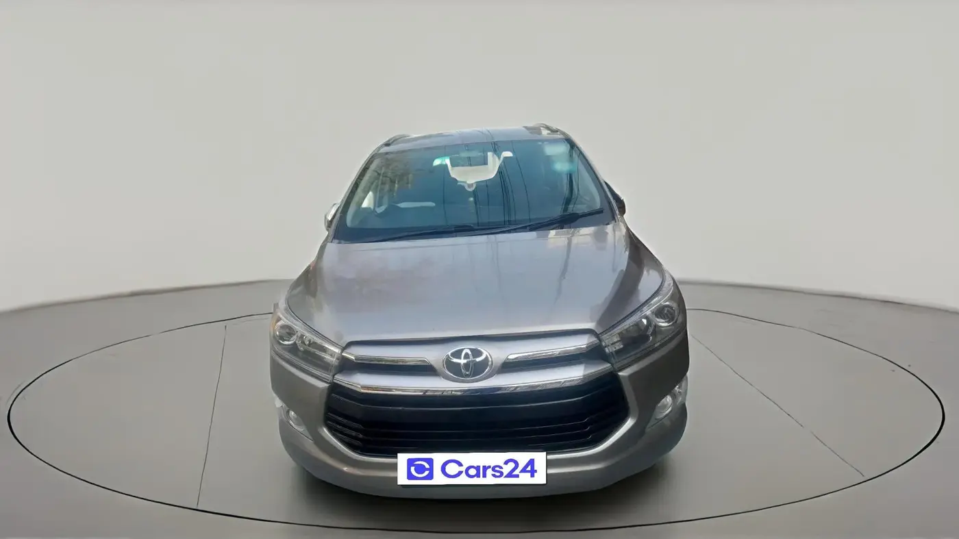 2016 Toyota Innova Crysta 2.4 ZX 7 STR, Diesel, Manual, 79,631 km, exterior
