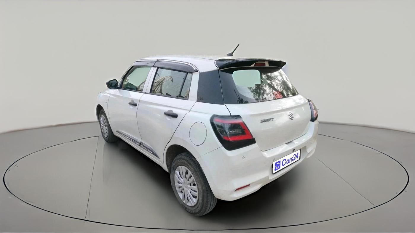 2024 Maruti Swift LXi, Petrol, Manual, 8,609 km, exterior