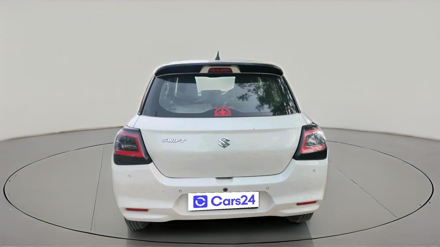 2024 Maruti Swift LXi, Petrol, Manual, 8,609 km, exterior
