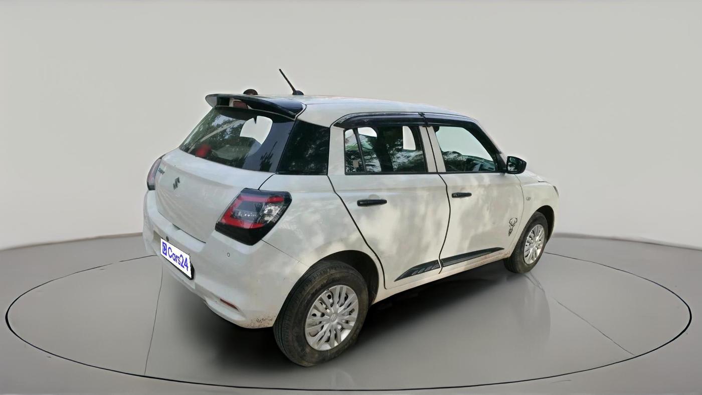 2024 Maruti Swift LXi, Petrol, Manual, 8,609 km, exterior