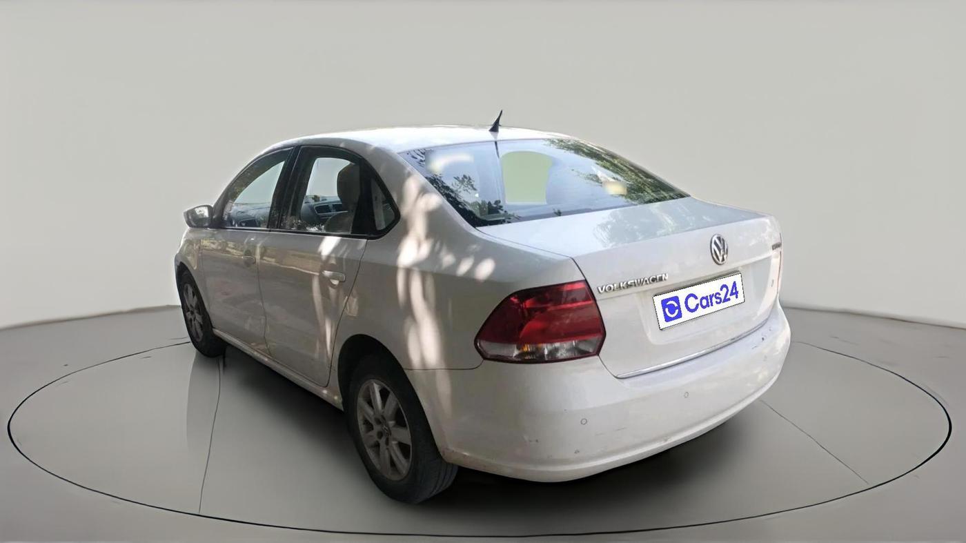 2012 Volkswagen Vento HIGHLINE PETROL AT, Petrol, Automatic, 50,702 km, exterior