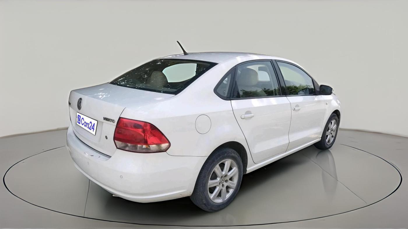 2012 Volkswagen Vento HIGHLINE PETROL AT, Petrol, Automatic, 50,702 km, exterior