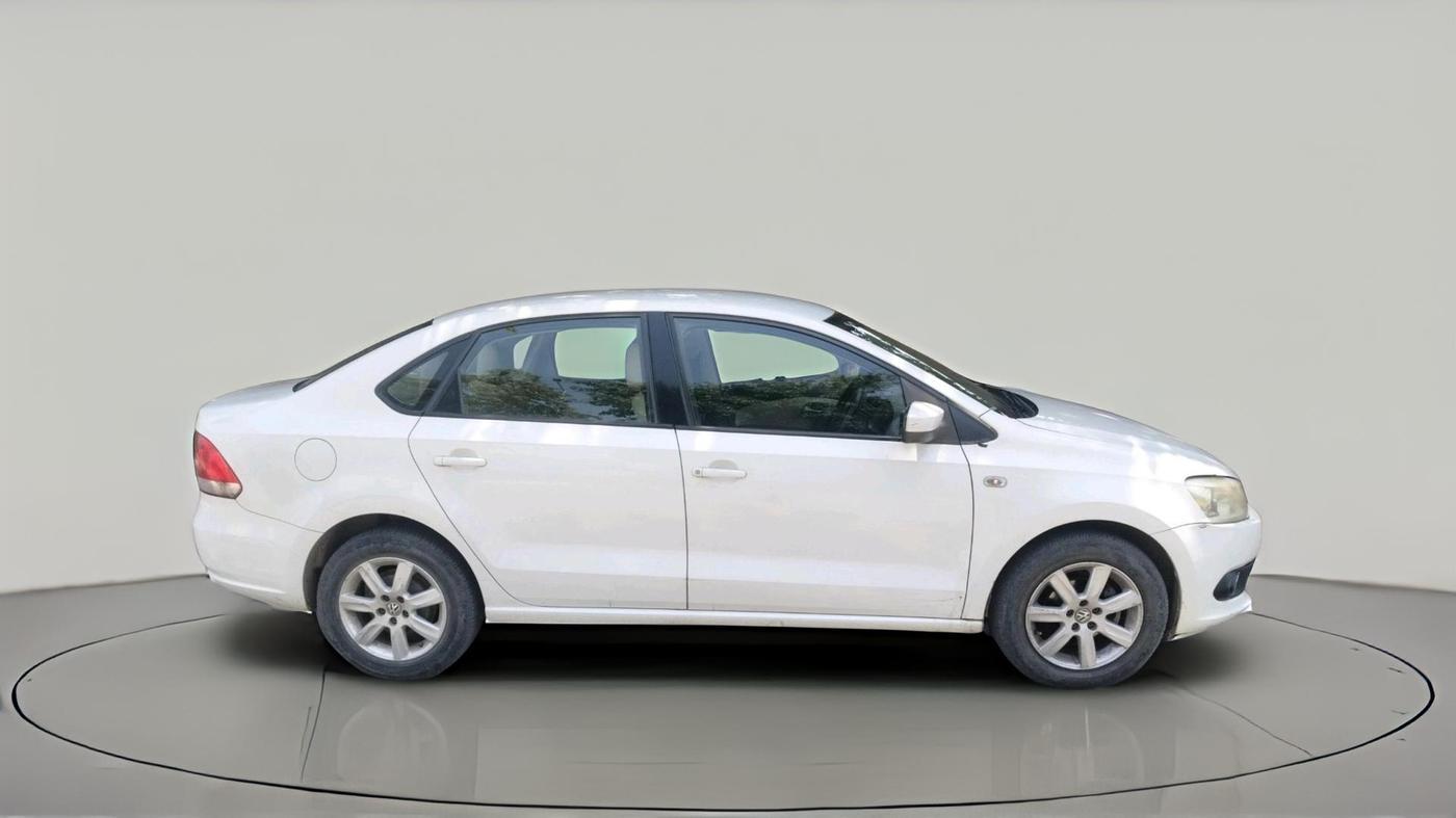 2012 Volkswagen Vento HIGHLINE PETROL AT, Petrol, Automatic, 50,702 km, exterior