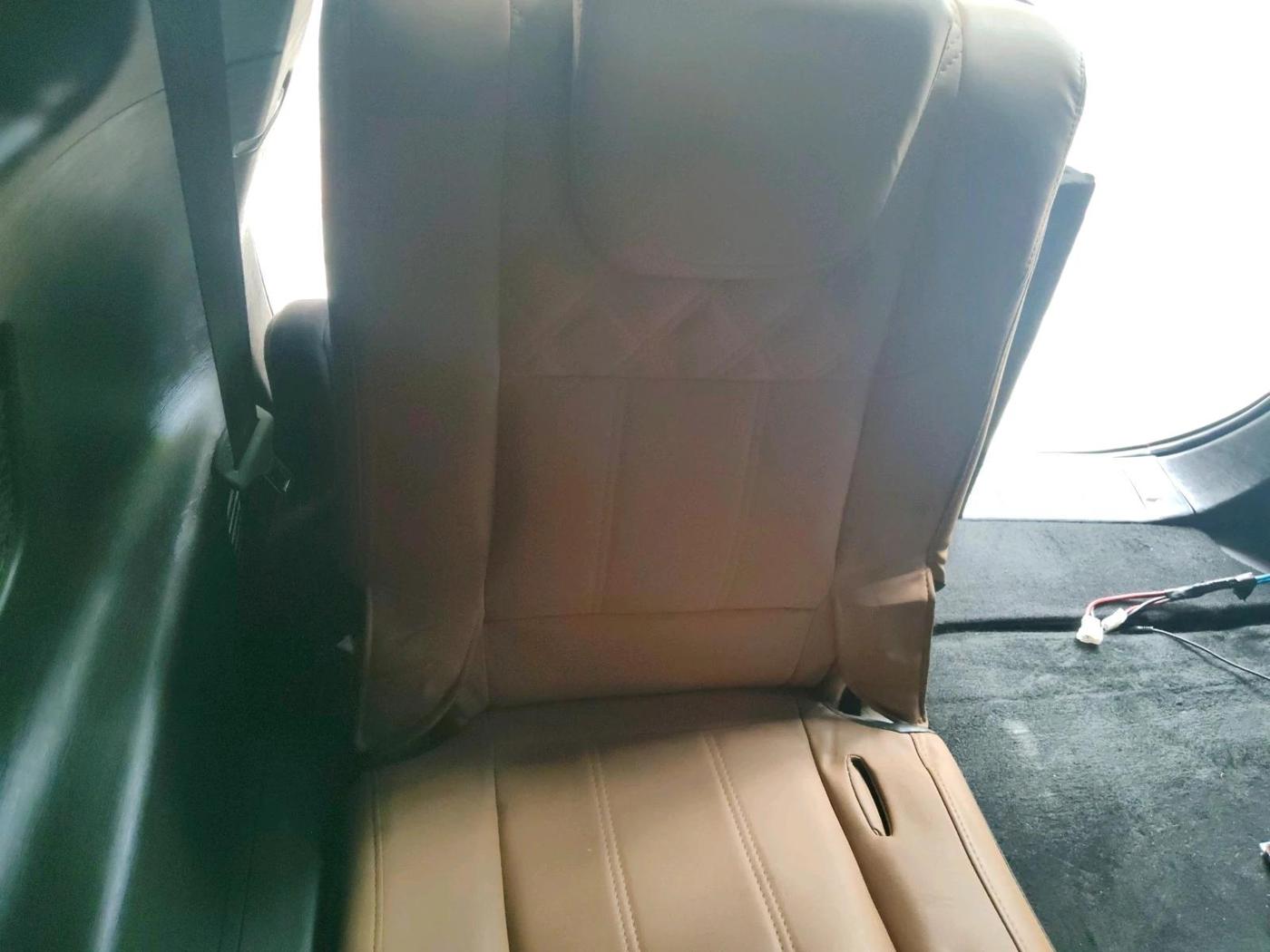 2021 Mahindra XUV500 W7, Diesel, Manual, 99,588 km, interior