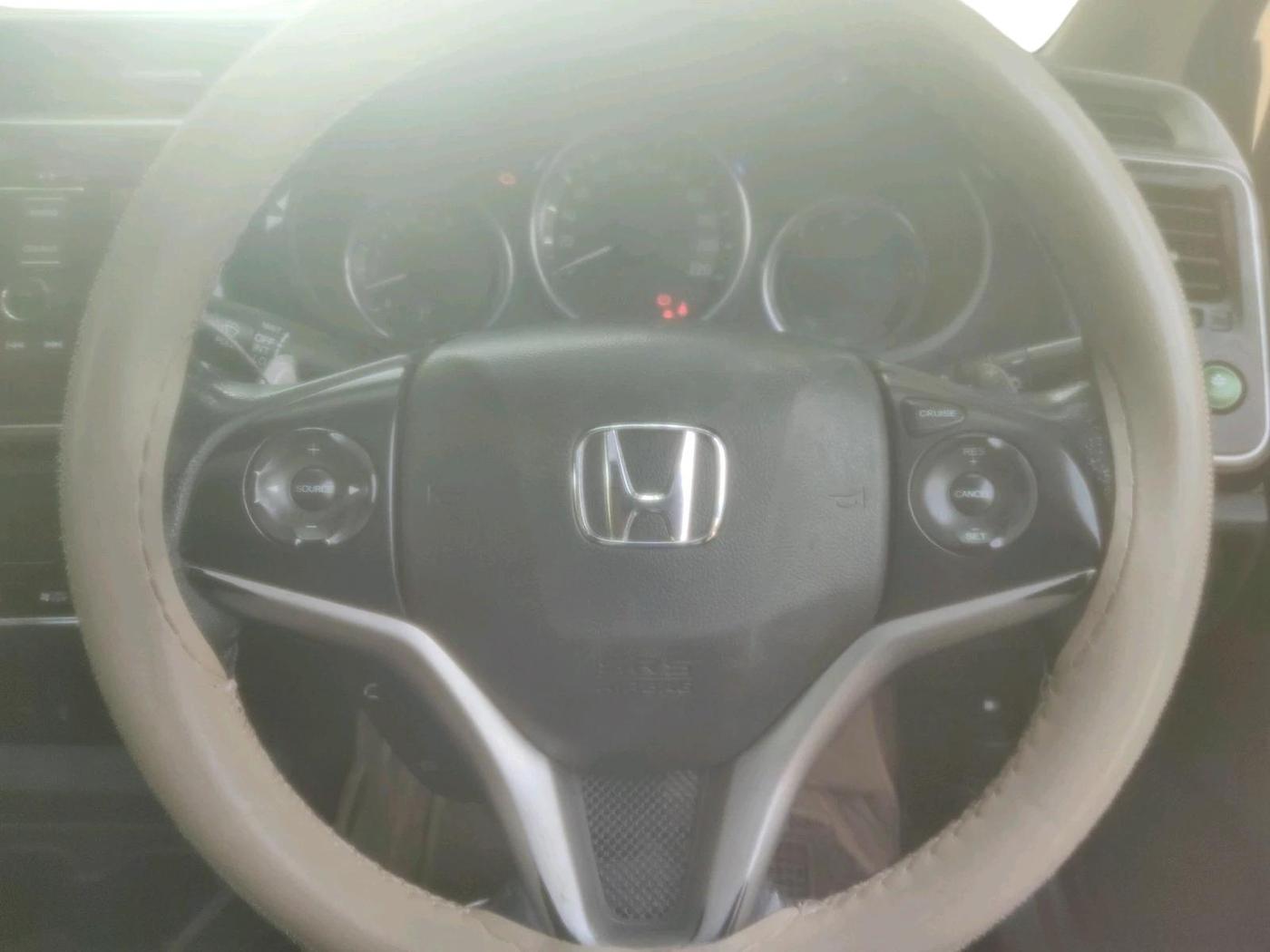 2015 Honda City 1.5L I-VTEC VX CVT, Petrol, Automatic, 1,02,851 km, interior