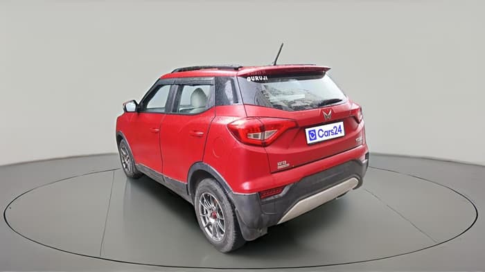 2023 Mahindra XUV300 W8 (O) 1.5 DIESEL AMT, Diesel, Automatic, 64,533 km, exterior