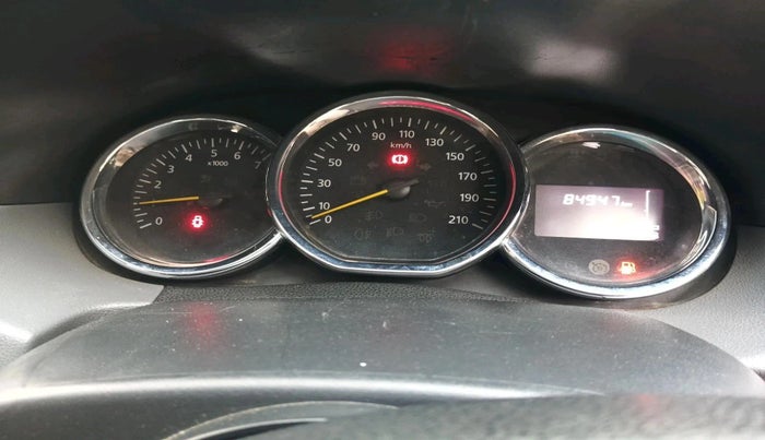 2017 Renault Duster 110 PS RXZ 4X4 MT DIESEL, Diesel, Manual, 84,947 km, interior