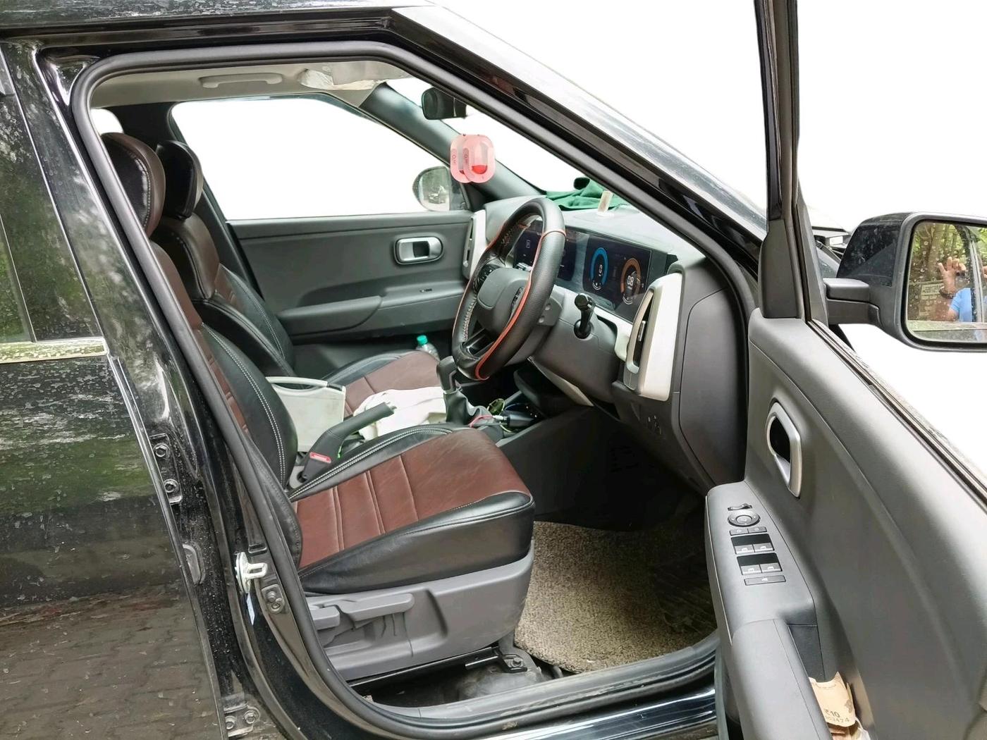 2025 Hyundai VENUE HX 5 1.2 Petrol MT, Petrol, Manual, 6,978 km, interior