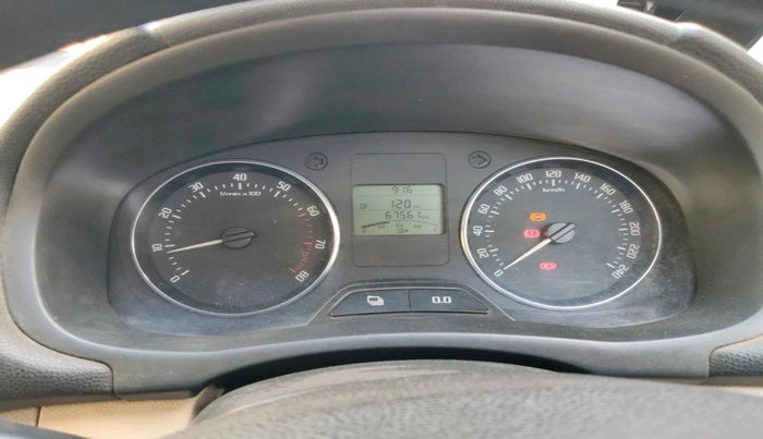 2011 Skoda Fabia ELEGANCE 1.6 MPI, Petrol, Manual, 67,561 km, interior