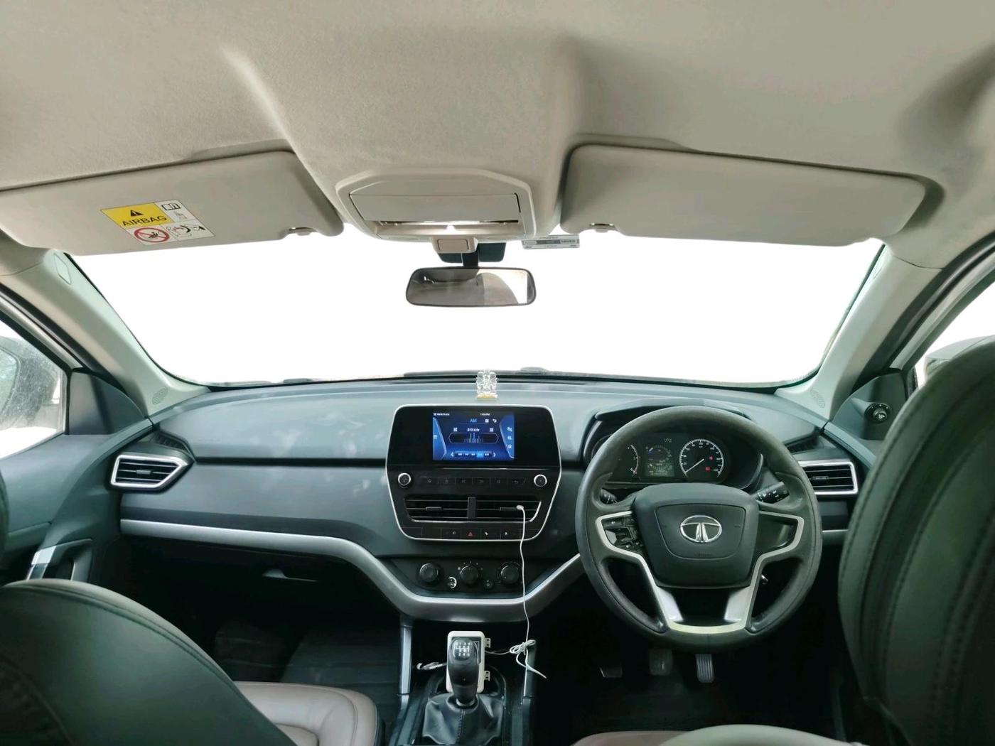 2019 Tata Harrier XM 2.0L KRYOTEC, Diesel, Manual, 1,12,934 km, interior