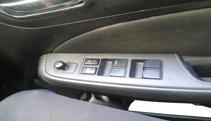 2019 Maruti Swift VDI, Diesel, Manual, 1,06,065 km, interior