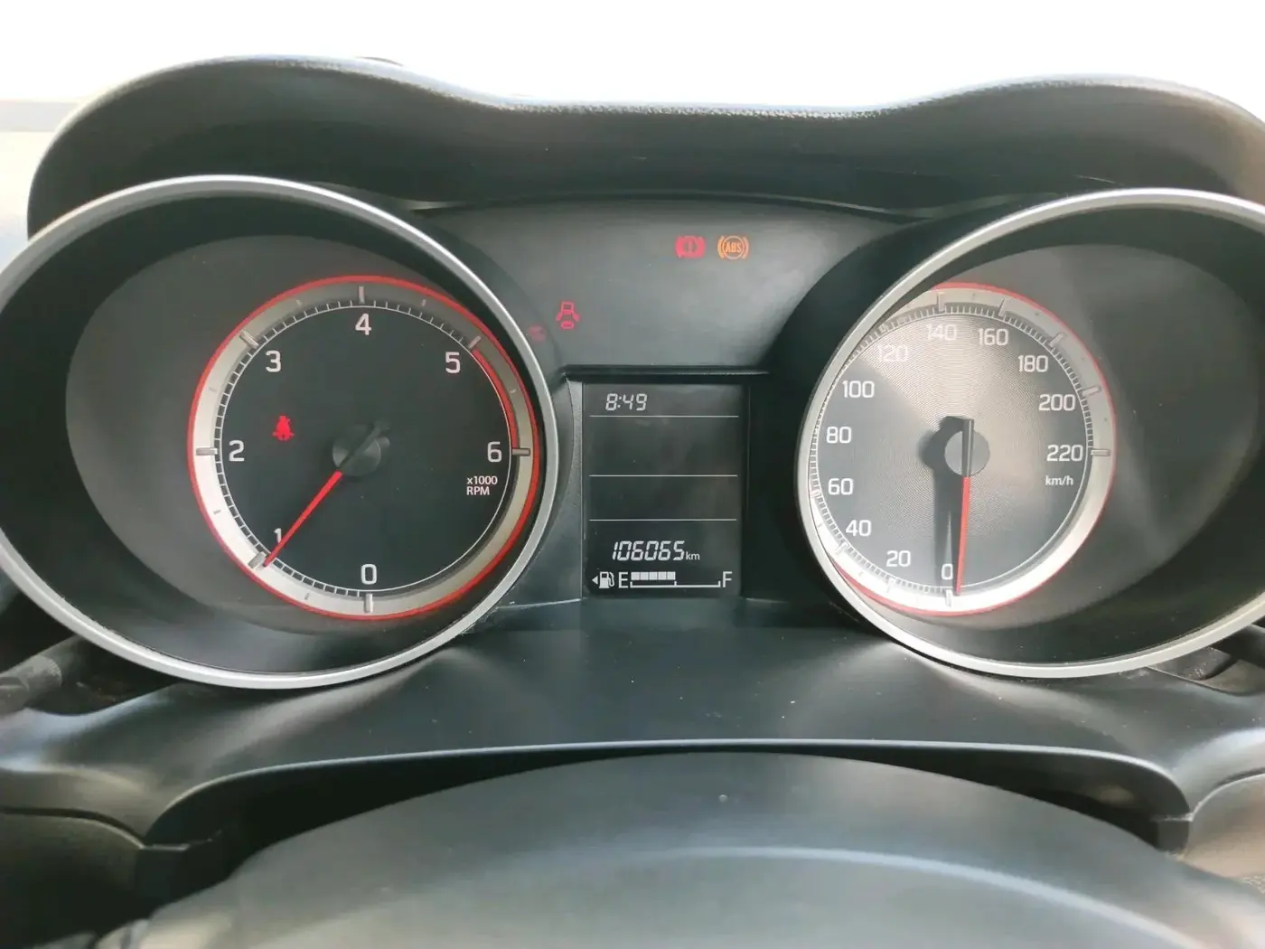 2019 Maruti Swift VDI, Diesel, Manual, 1,06,065 km, interior