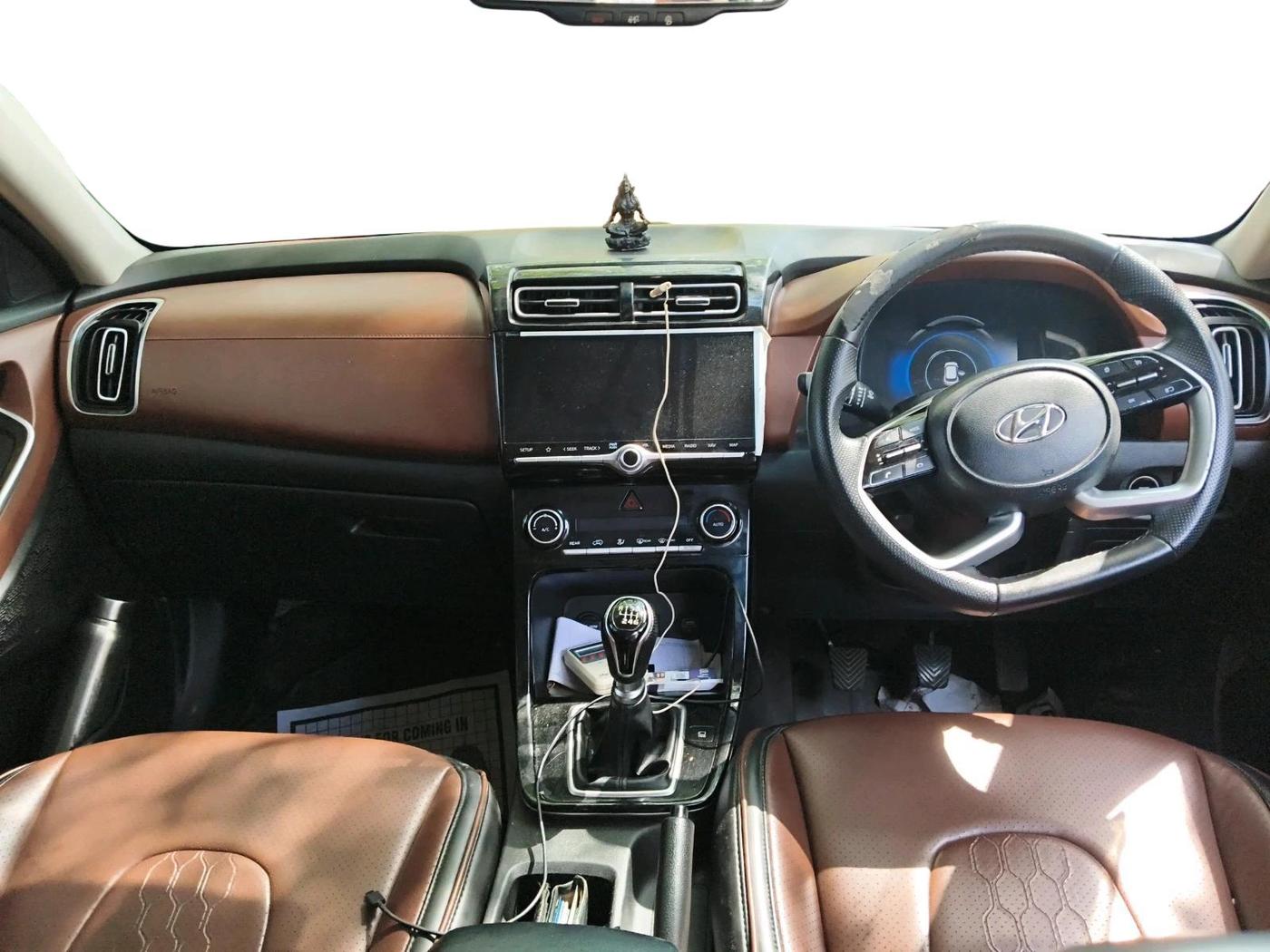 2022 Hyundai ALCAZAR PRESTIGE 2.0 MT 7STR, Petrol, Manual, 68,285 km, interior