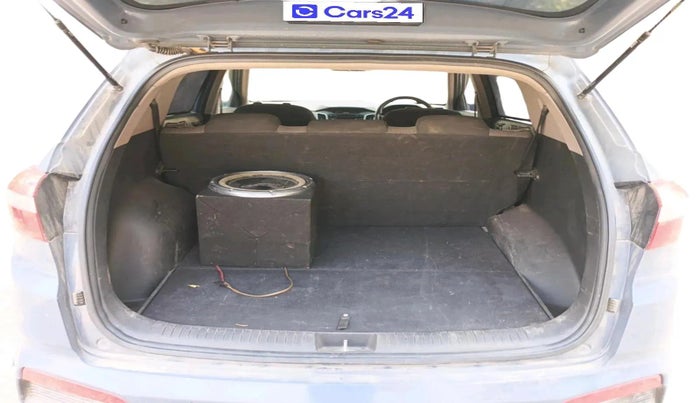 2016 Hyundai Creta E PLUS 1.6 PETROL, Petrol, Manual, 85,536 km, exterior