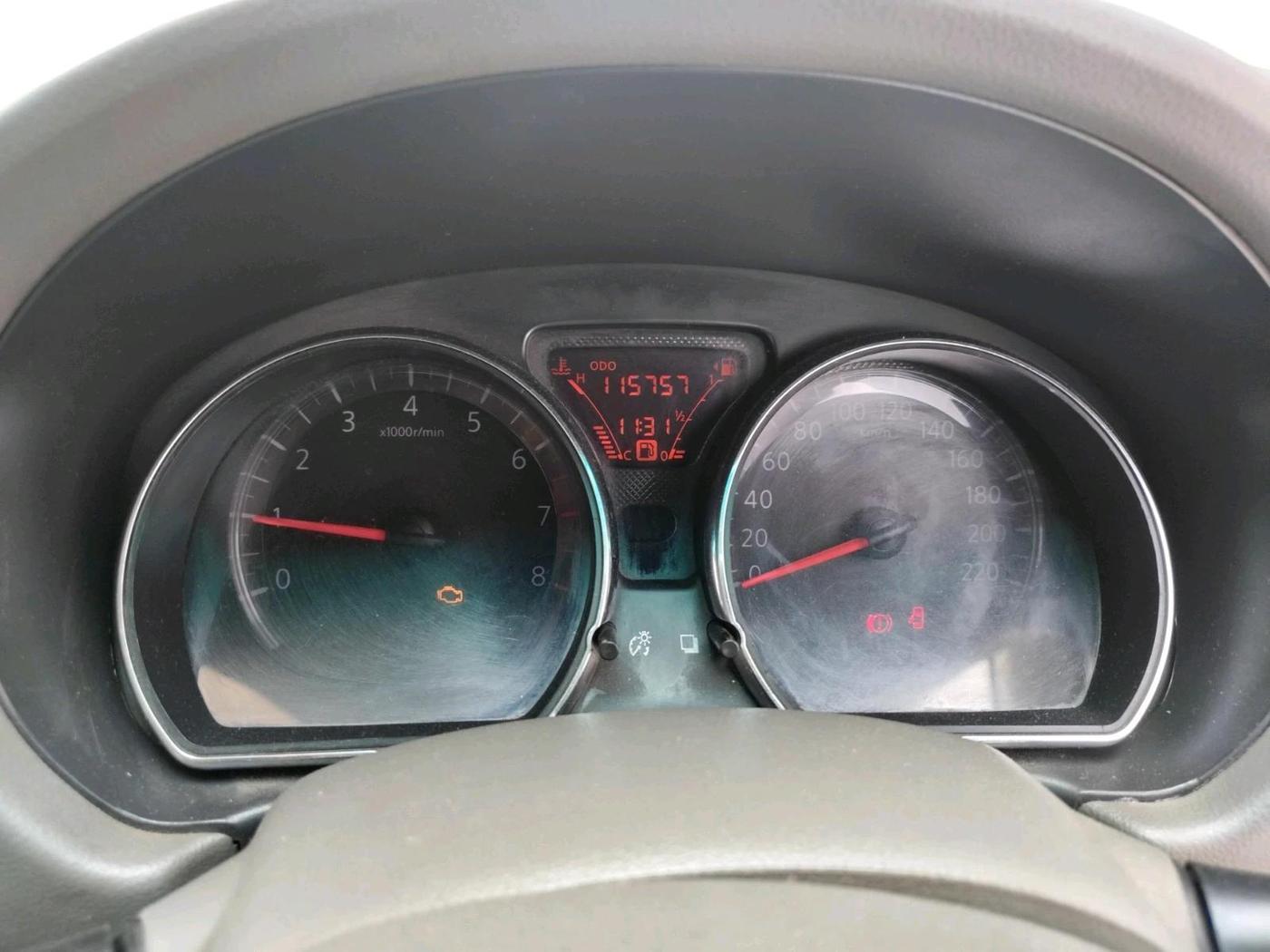 2014 Nissan Sunny XV PETROL, CNG, Manual, 1,15,757 km, interior