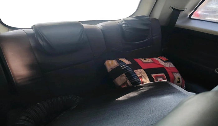 2018 Mahindra XUV500 W7, Diesel, Manual, 99,192 km, interior