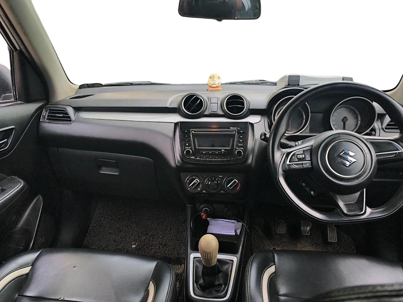 2019 Maruti Swift VXI, CNG, Manual, 74,580 km, interior