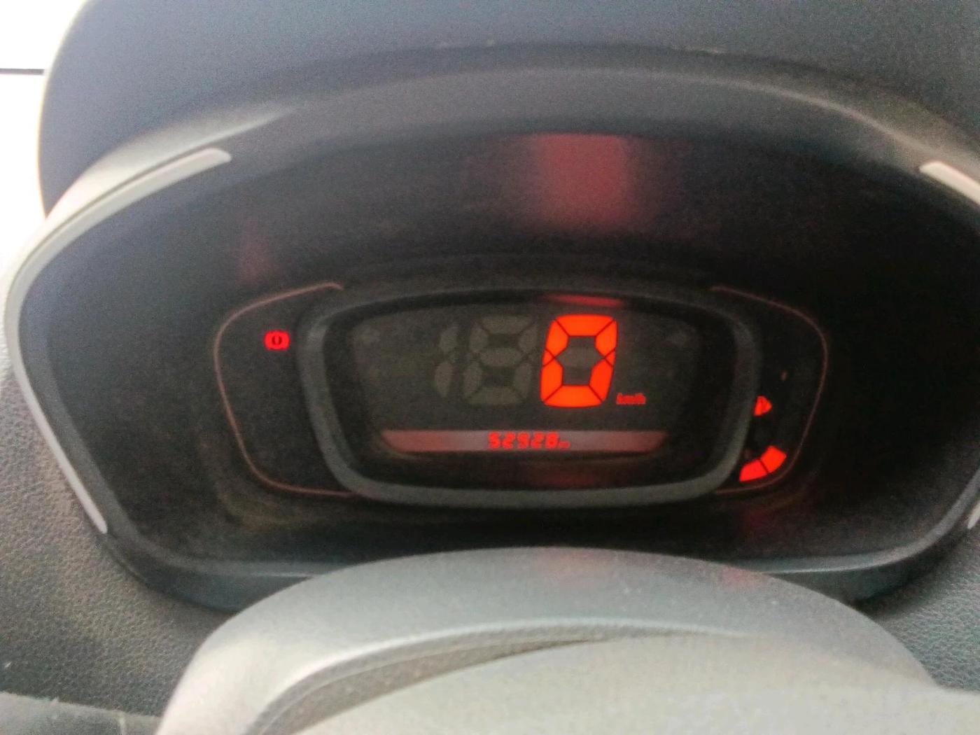2016 Renault Kwid STD, Petrol, Manual, 52,928 km, interior