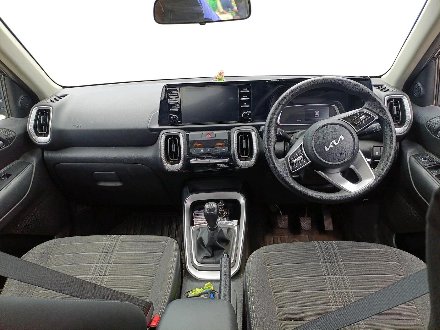 2026 KIA SONET HTK (O) 1.2 Petrol MT, Petrol, Manual, 6,499 km, interior