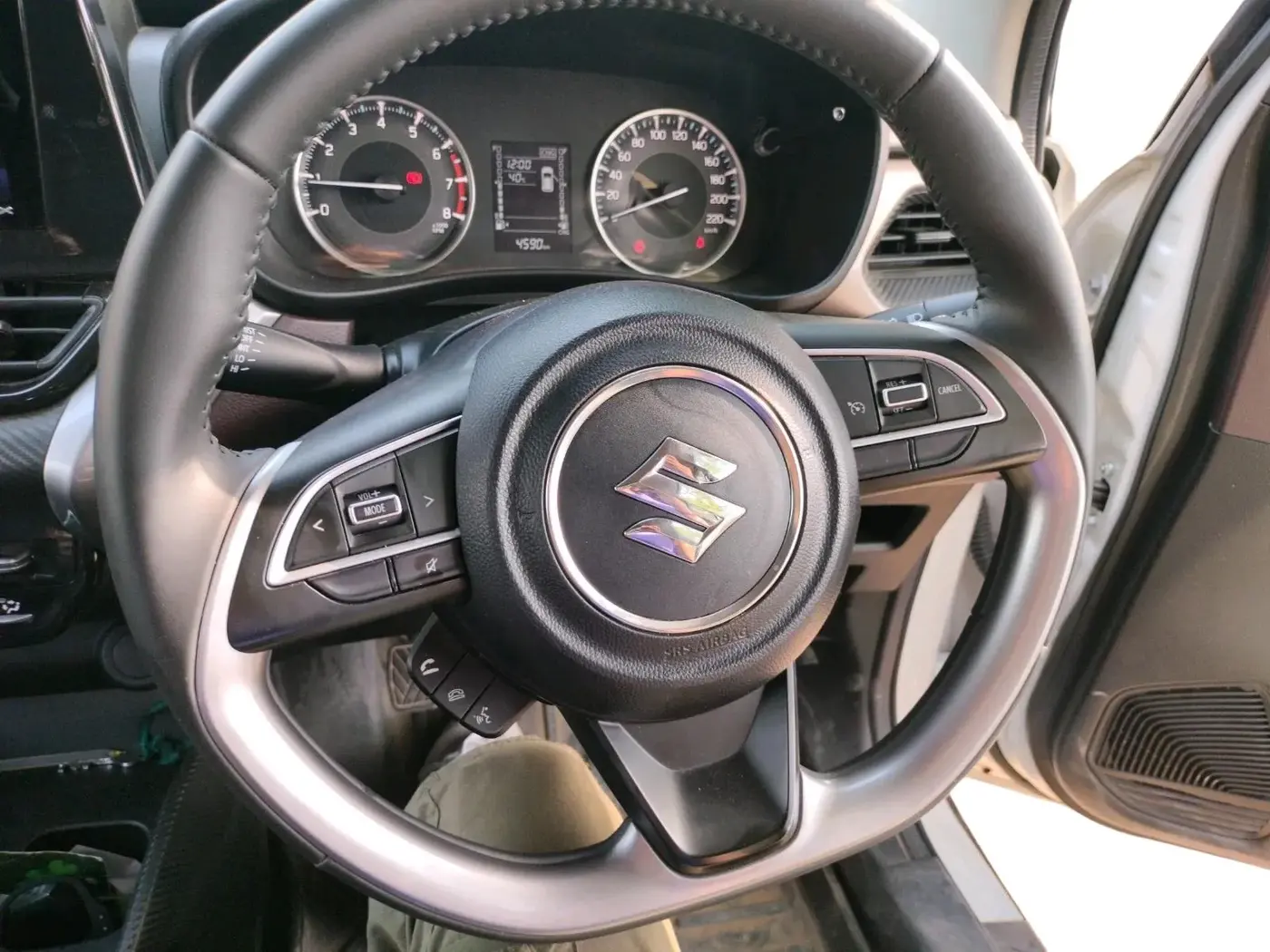 2025 Maruti FRONX SIGMA CNG 1.2 MT, CNG, Manual, 4,590 km, interior