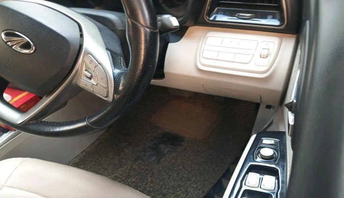 2019 Mahindra XUV300 W8 1.5 DIESEL AMT, Diesel, Automatic, 84,952 km, interior