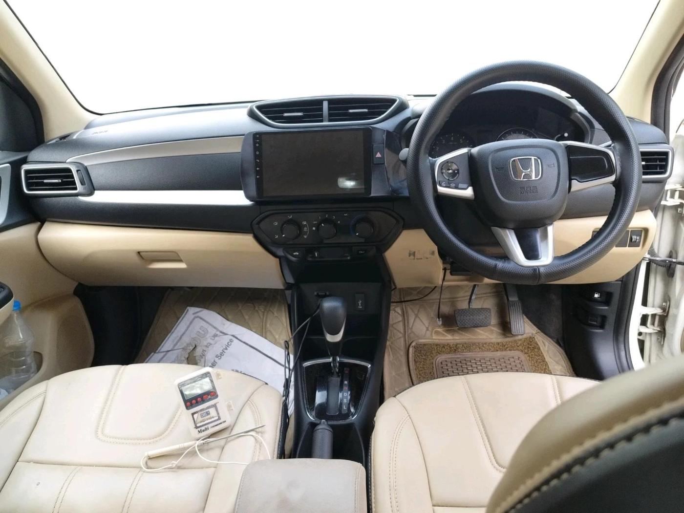 2024 Honda Amaze 1.2L I-VTEC S CVT, CNG, Automatic, 51,772 km, interior