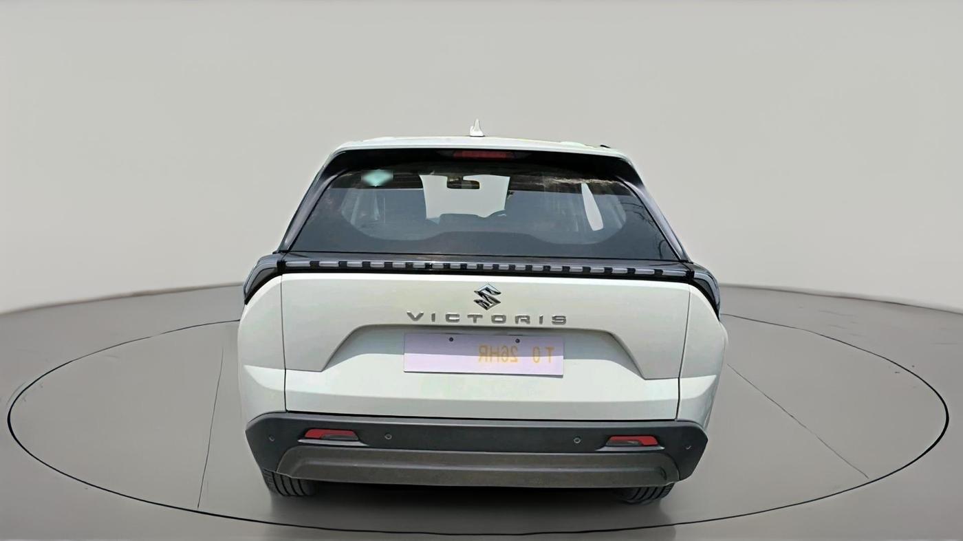2025 Maruti Victoris Lxi 1.5 CNG MT, CNG, Manual, 10,029 km, exterior