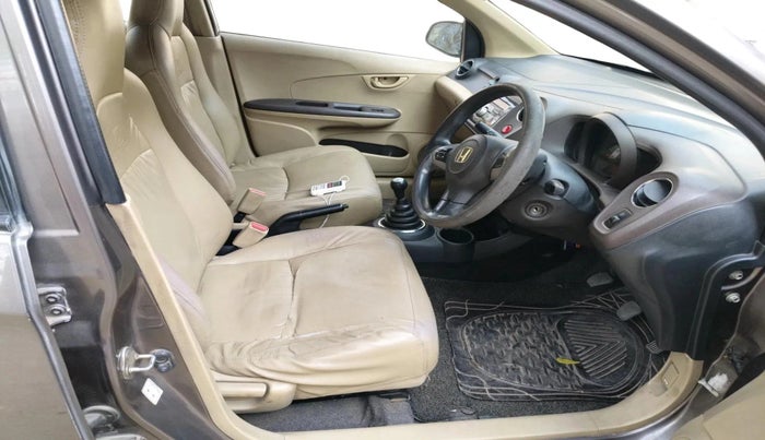 2012 Honda Brio S MT, CNG, Manual, 1,16,233 km, interior