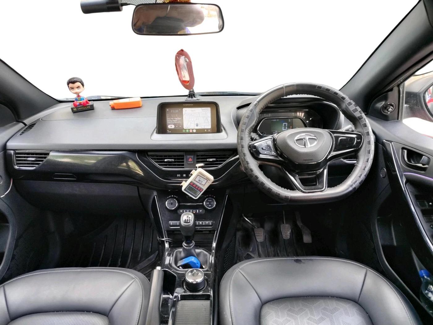 2023 Tata NEXON XZ PLUS PETROL DARK EDITION, Petrol, Manual, 33,486 km, interior