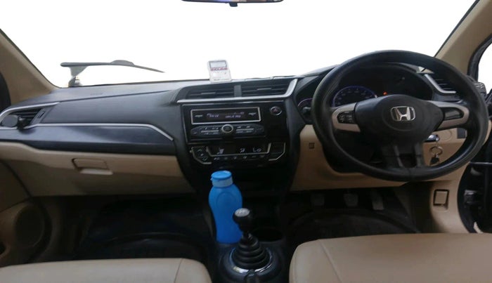 2016 Honda Amaze 1.2L I-VTEC VX, Petrol, Manual, 1,02,812 km, interior