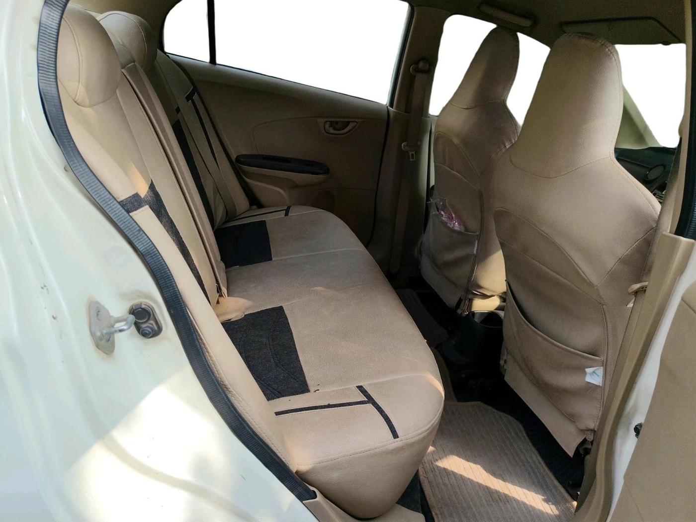2013 Honda Amaze 1.2L I-VTEC EX, CNG, Manual, 1,75,729 km, interior