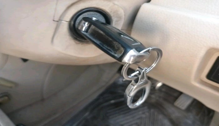 2014 Maruti Ertiga ZXI, CNG, Manual, 81,392 km, interior