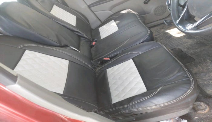 2016 Mahindra Kuv100 K2 6 STR, Petrol, Manual, 18,670 km, interior