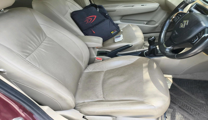 2018 Maruti Ciaz ALPHA 1.5 SHVS PETROL, Petrol, Manual, 27,477 km, interior
