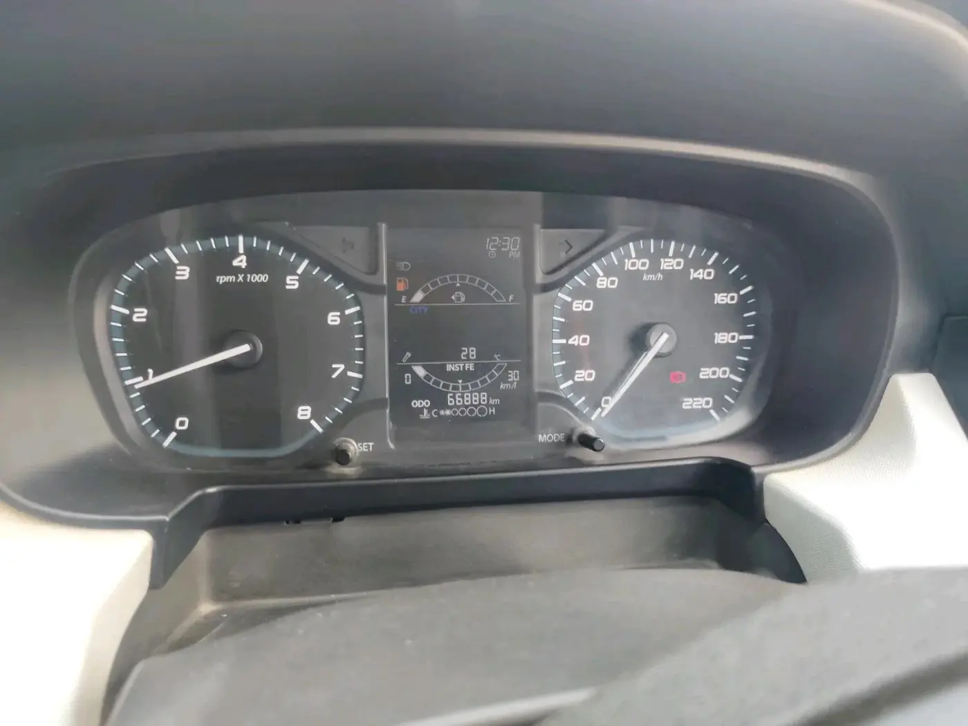2021 Tata PUNCH ACCOMPLISHED MT, Petrol, Manual, 66,888 km, interior