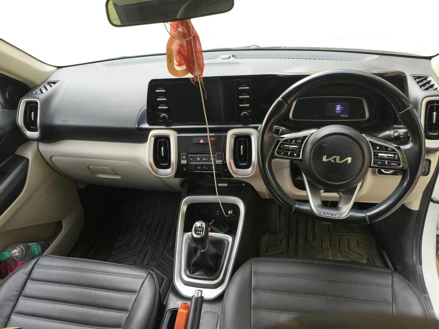 2022 KIA SONET HTX ANNIVERSARY EDITION 1.0 IMT, Petrol, Manual, 47,919 km, interior