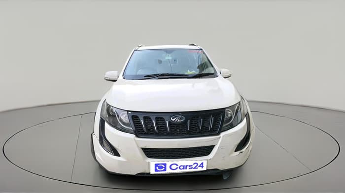 2017 Mahindra XUV500 W10 1.99, Diesel, Manual, 84,271 km, exterior