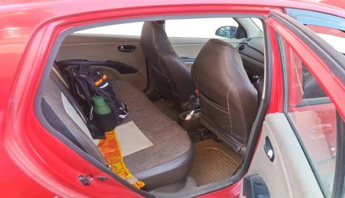 2011 Hyundai i10 MAGNA 1.2, Petrol, Manual, 1,16,994 km, interior