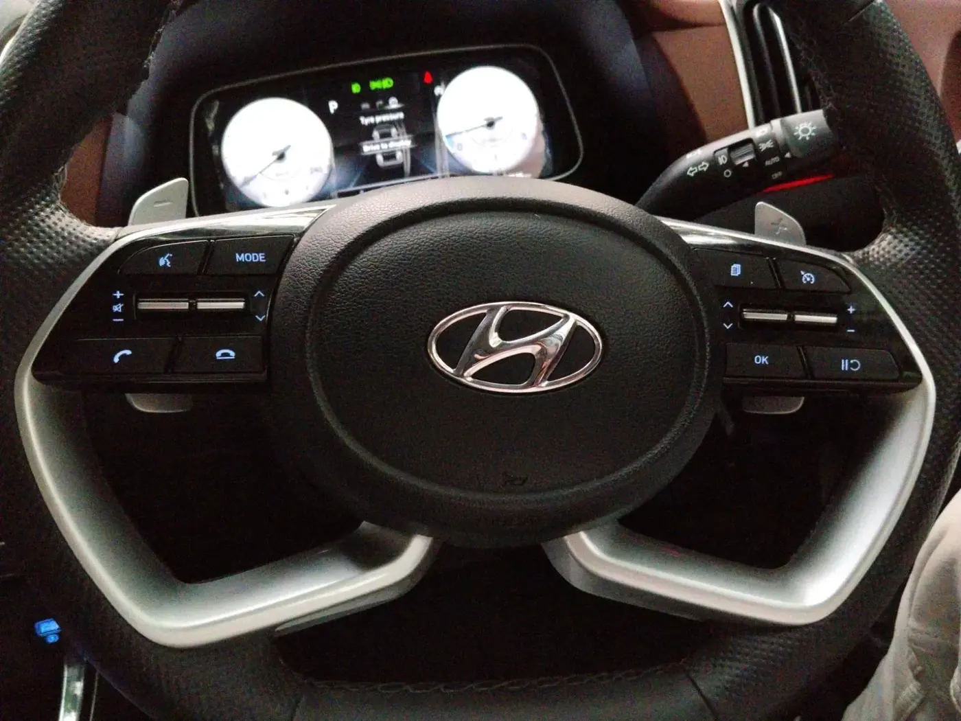 2023 Hyundai ALCAZAR 1.5 SIGNATURE (O) DCT 6STR TURBO P, Petrol, Automatic, 12,535 km, interior