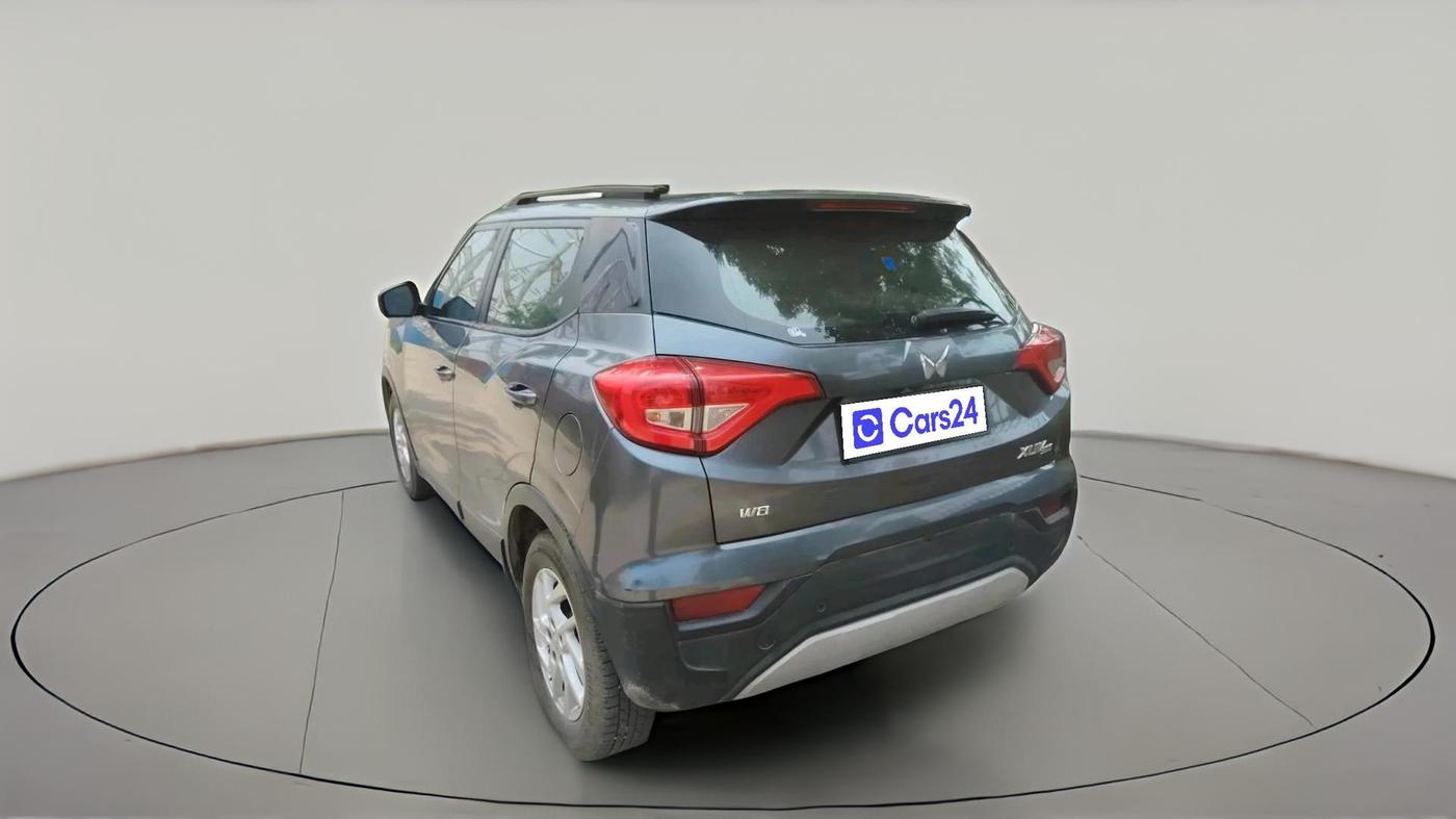 2022 Mahindra XUV300 W8 1.5 DIESEL, Diesel, Manual, 66,092 km, exterior