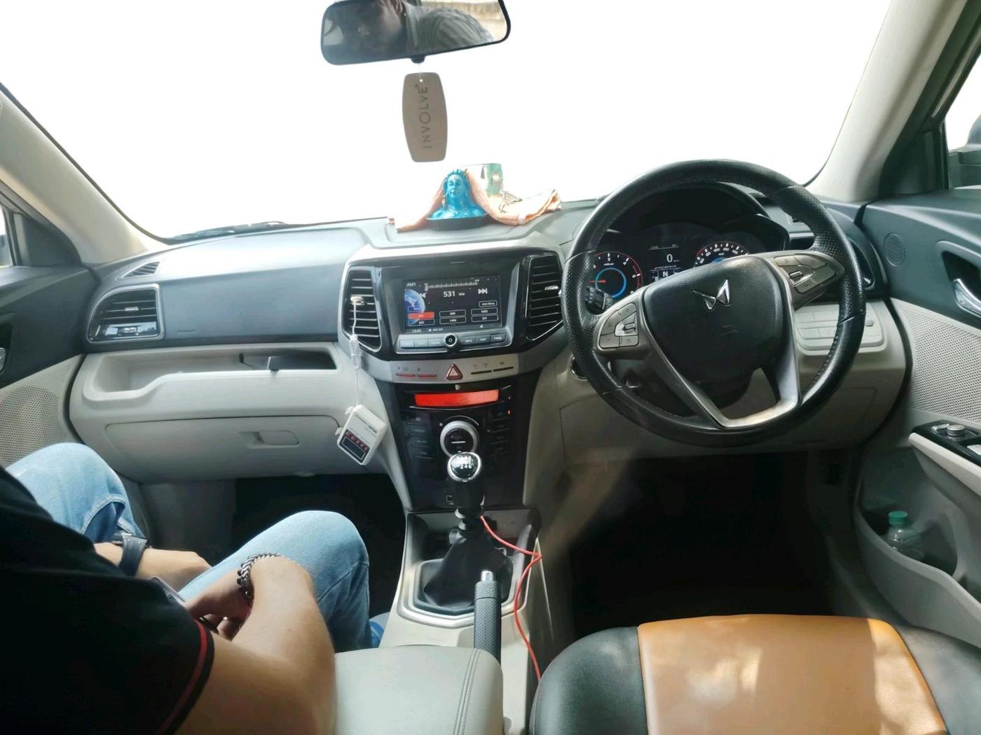 2022 Mahindra XUV300 W8 1.5 DIESEL, Diesel, Manual, 66,092 km, interior