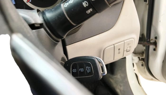 2021 Hyundai AURA S 1.2 CNG, CNG, Manual, 37,832 km, interior