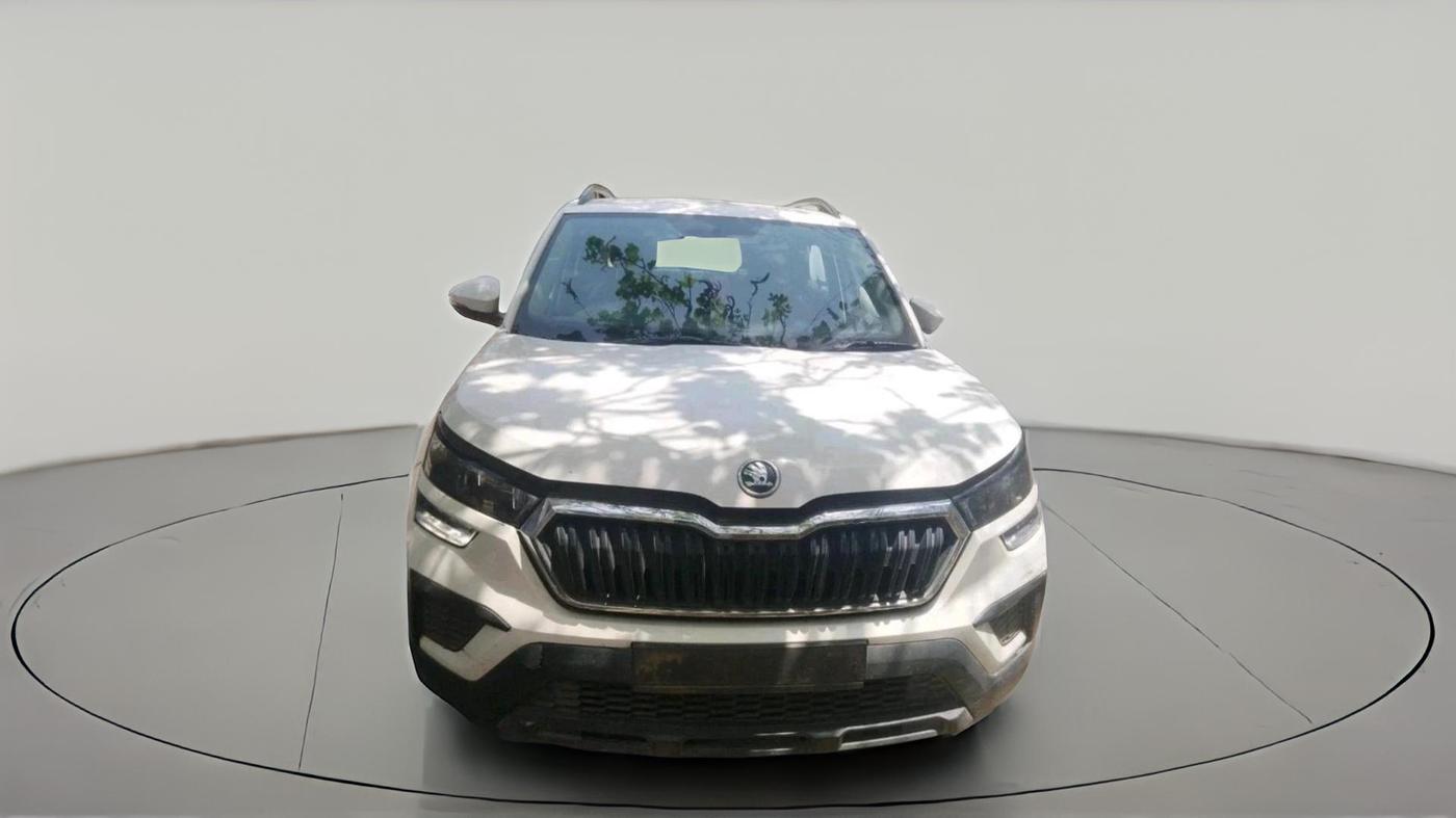 2021 Skoda KUSHAQ ACTIVE 1.0L TSI MT, Petrol, Manual, 37,385 km, exterior