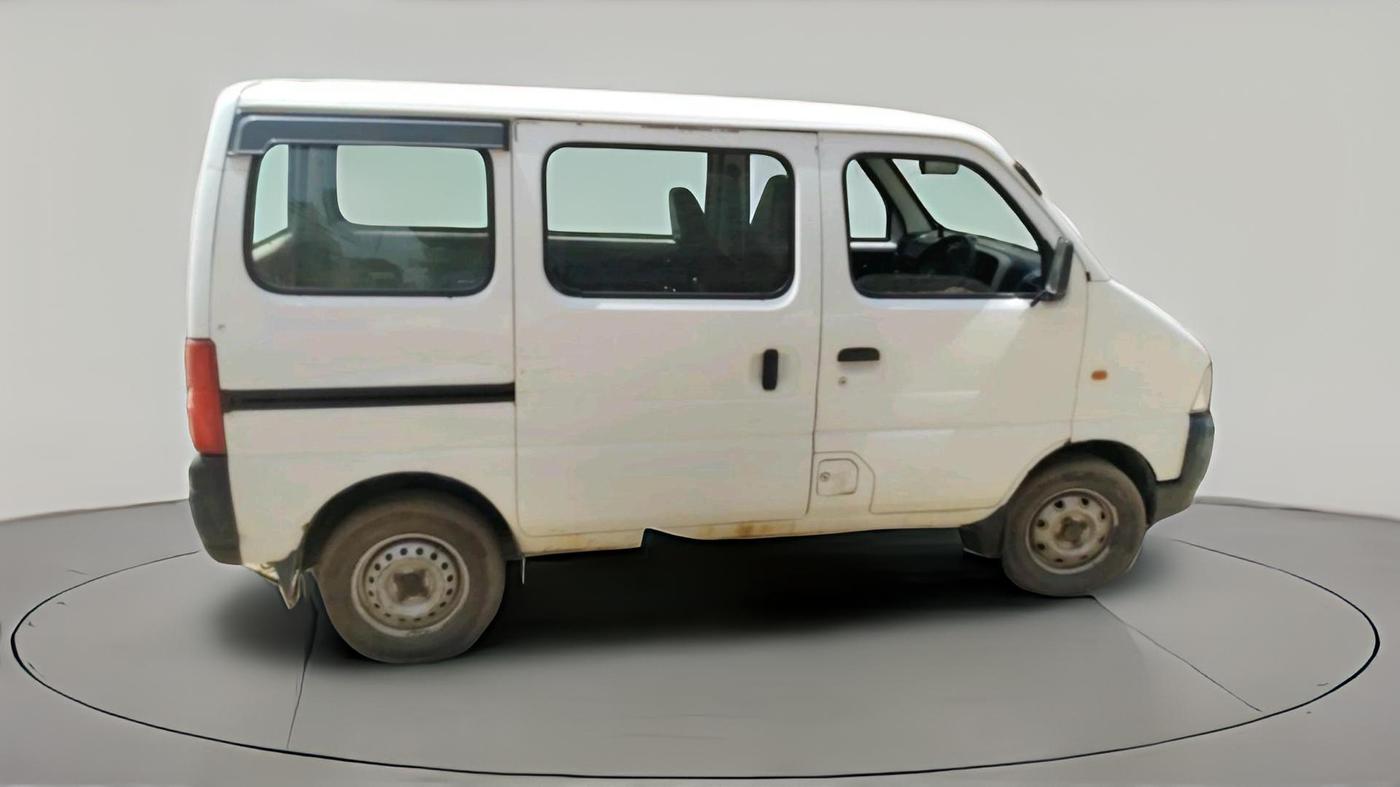 2022 Maruti Eeco 5 STR STD(O), Petrol, Manual, 1,80,190 km, exterior