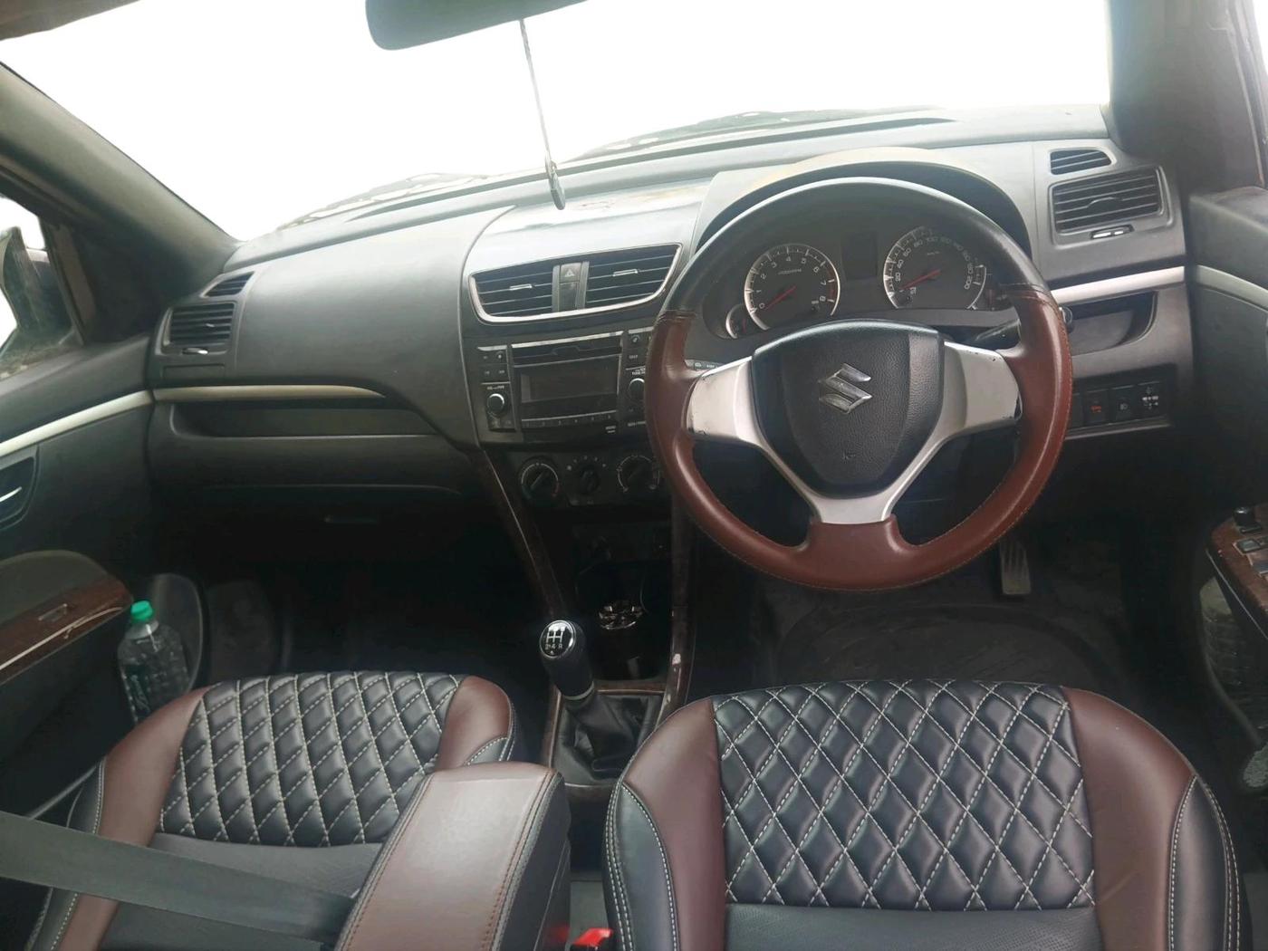 2015 Maruti Swift VXI, Petrol, Manual, 1,34,902 km, interior